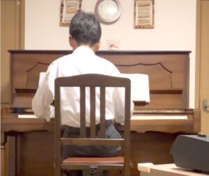 町田市ピアノ教室Rくん